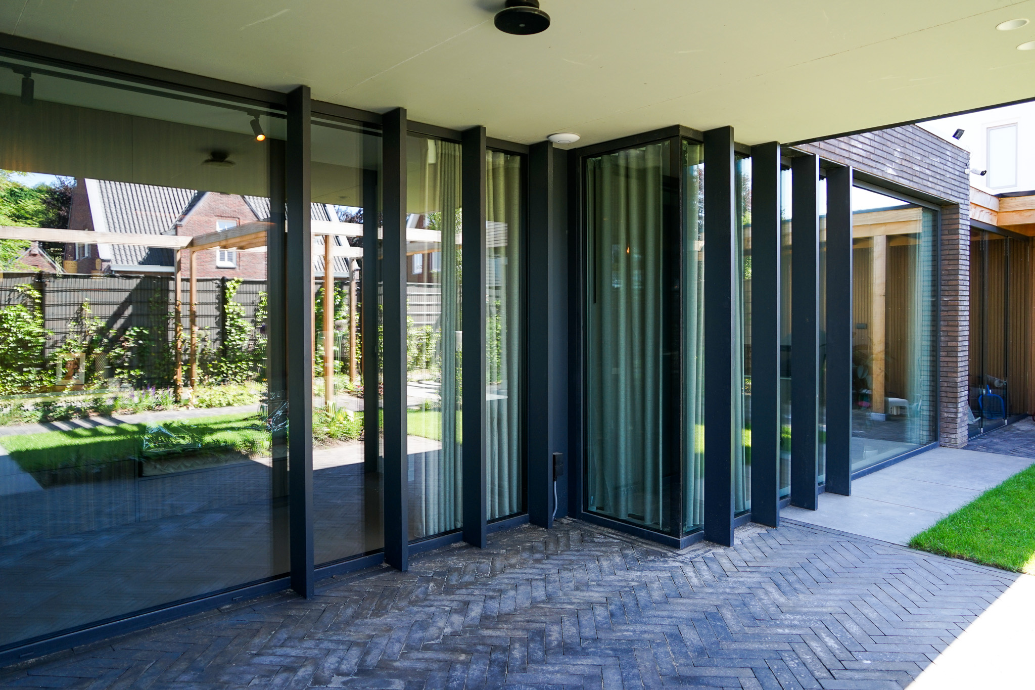 Moderne woning aluminium kozijnen4
